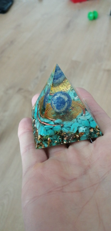 Love! Tree of Life Purple, Gold & Black Orgone Pyramid photo review