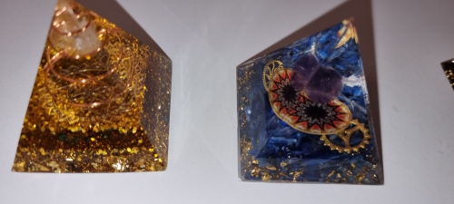 Love! Tree of Life Purple, Gold & Black Orgone Pyramid photo review